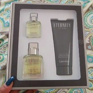 Eternity for men by Calvin Klein gift set